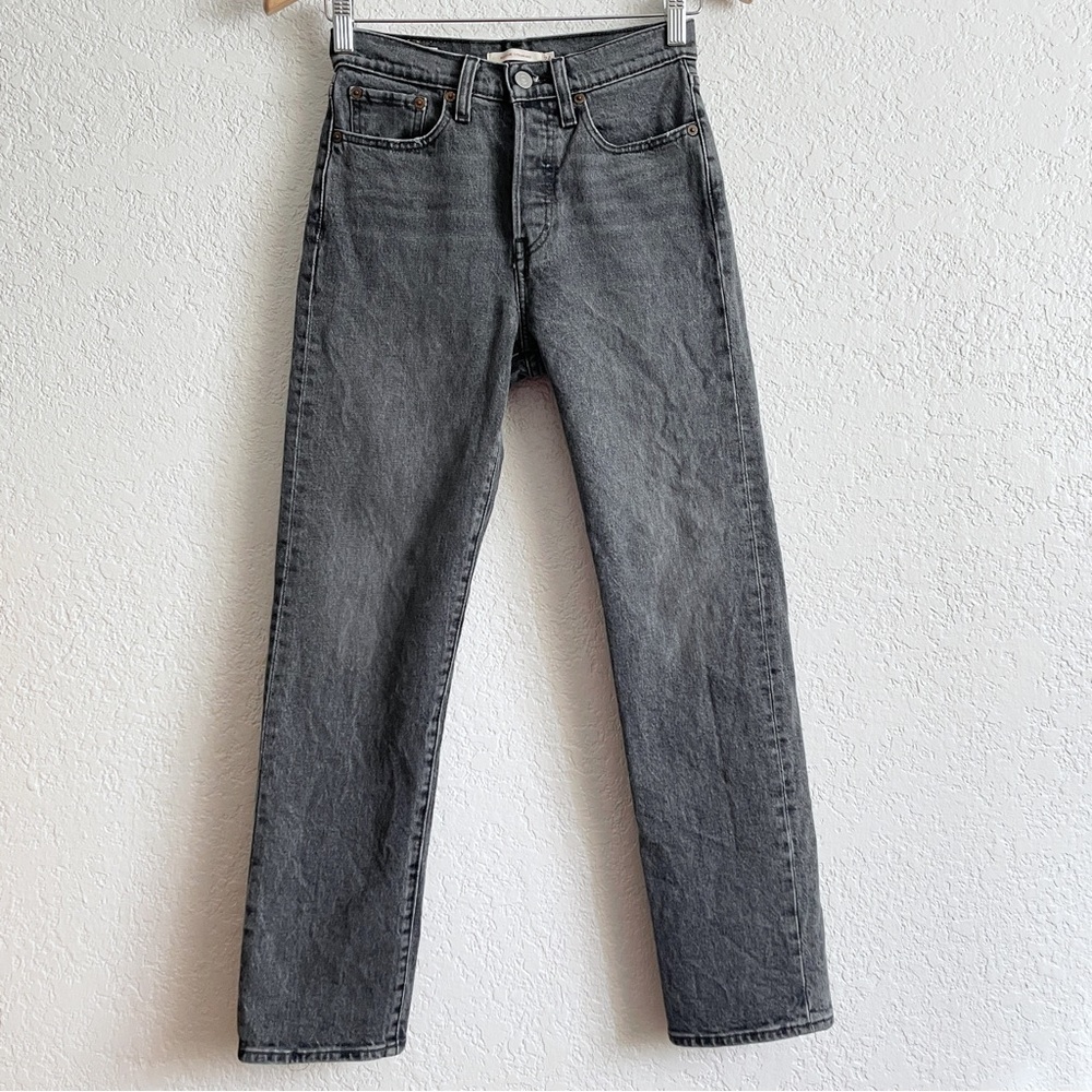 Levi's Wedgie Straight Black Gray Button Fly Closure Jeans 24 Denim High Rise